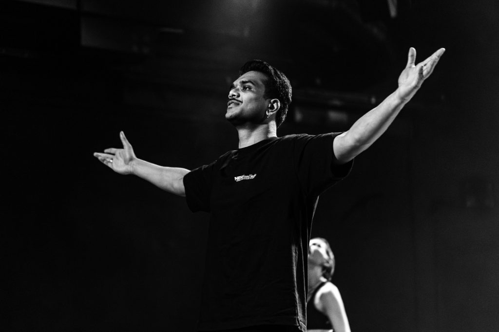 Aldous Squire - 6:24